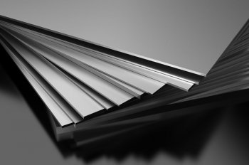 Титановый лист ВТ20 2,5*110*420 0,5кг